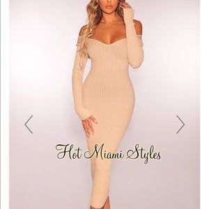 Nude Ribbed Knit Long Sleeves Dress